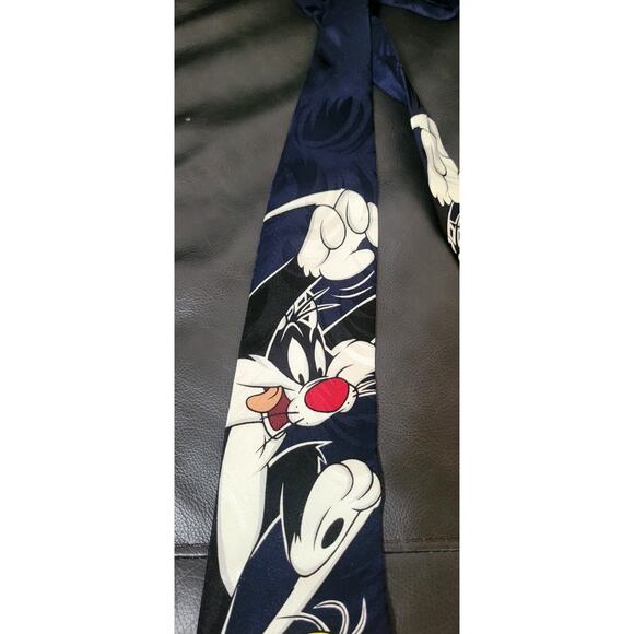 Vintage LOONEY TUNES MANIA 1995 Necktie Tie Sylvester & Tweety 58” 100% Silk - Picture 3 of 8